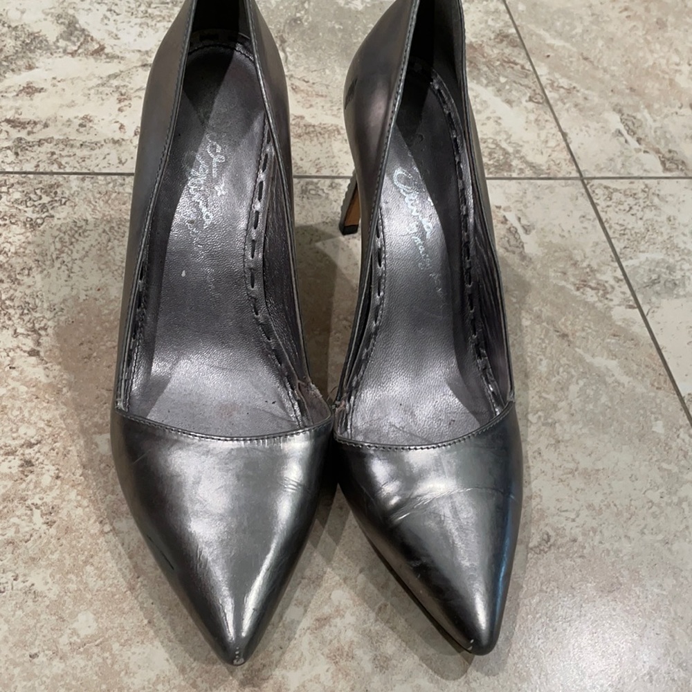 Alice and Olivia stitched heels in steel gray